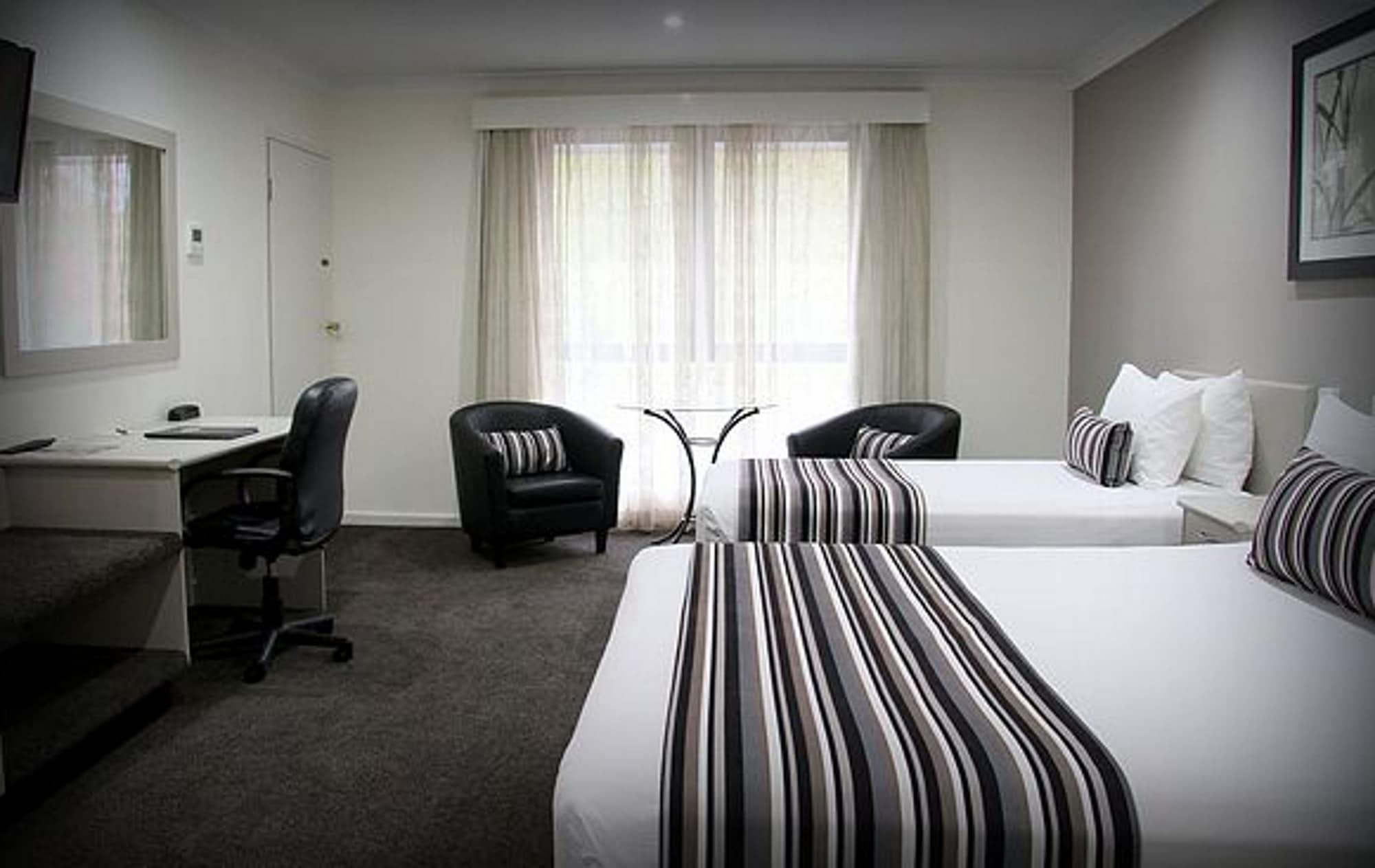 Central Caleula Motor Lodge Orange Luaran gambar